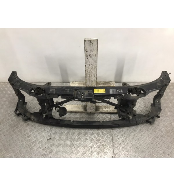 Панель передняя (телевизор) бу для Land Rover Discovery 3 2.7 TD,  2006 г.