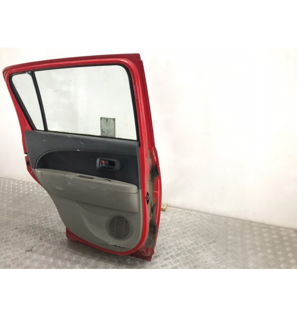 Дверь задняя левая бу для Daihatsu Sirion  1.0 i,  2006 г.
