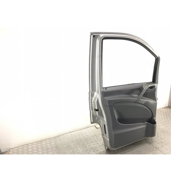 Дверь передняя левая бу для Mercedes Vito W639 2.2 CDi,  2006 г.