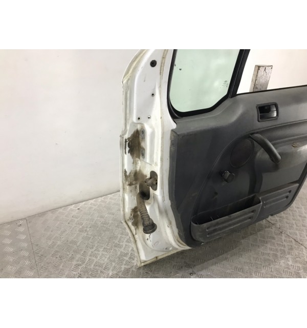 Дверь передняя правая бу для Ford Transit Connect  1.8 TDDi,  2007 г.