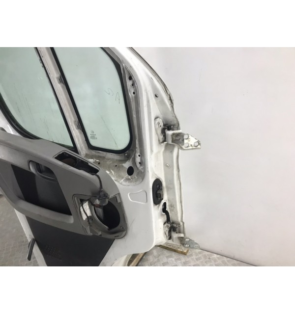 Дверь передняя левая бу для Peugeot Boxer  2.2 HDi,  2008 г.
