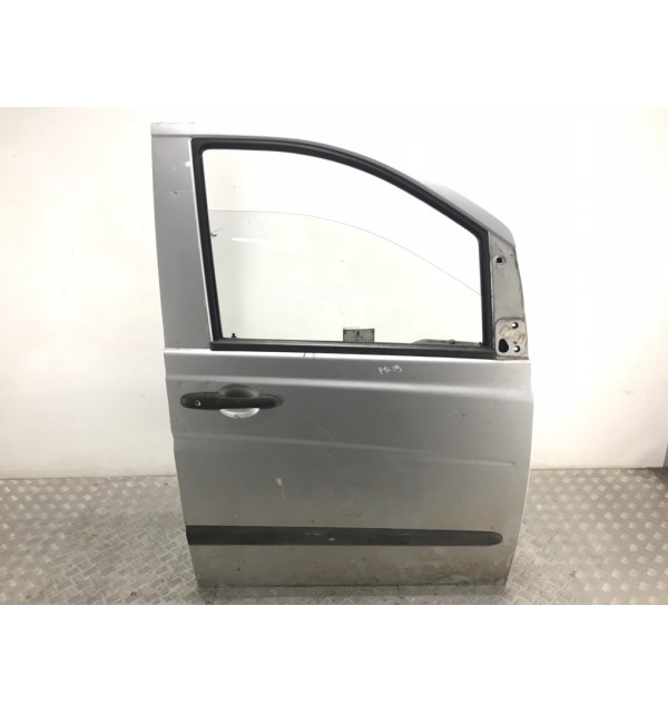 Дверь передняя правая бу для Mercedes Vito W639 2.2 CDi,  2006 г.