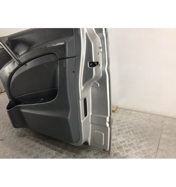 Дверь передняя правая бу для Mercedes Vito W639 2.2 CDi,  2006 г.