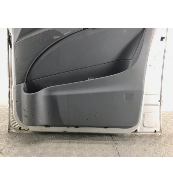 Дверь передняя правая бу для Mercedes Vito W639 2.2 CDi,  2006 г.