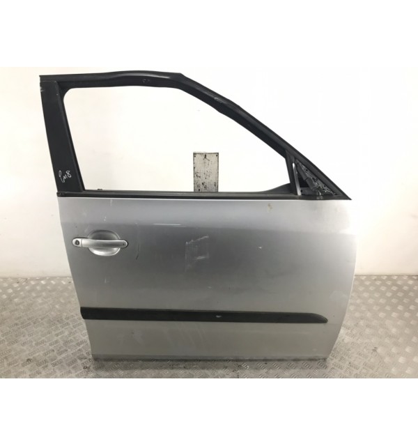 Дверь передняя правая бу для Skoda Fabia 2 1.6 TDi,  2010 г.