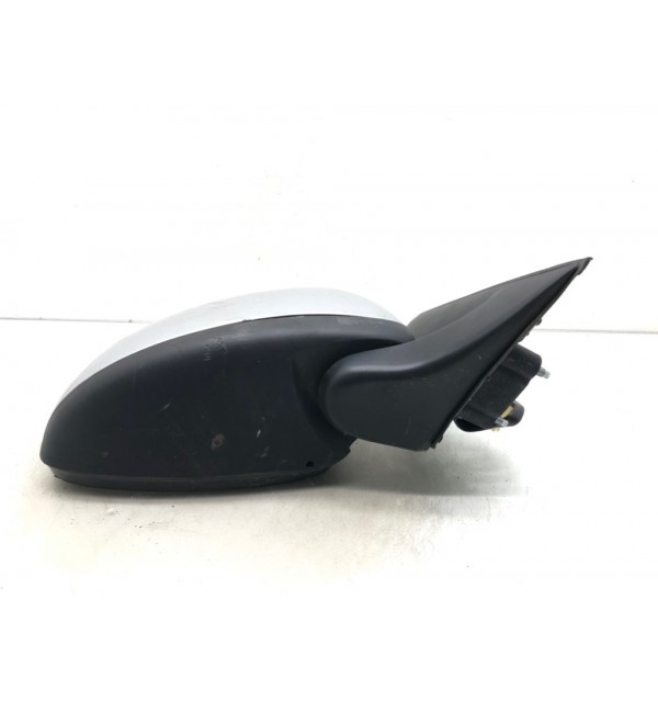 Зеркало наружное правое бу для Suzuki SX4  1.6 HDi,  2008 г.