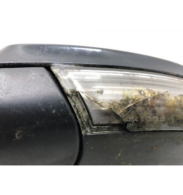 Зеркало наружное левое бу для Volkswagen Passat B6 1.9 TDi,  2009 г.
