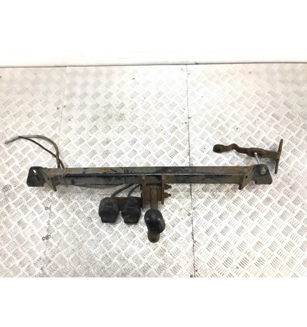 Прицепное устройство (фаркоп) бу для Opel Zafira B 1.7 CDTi,  2010 г.