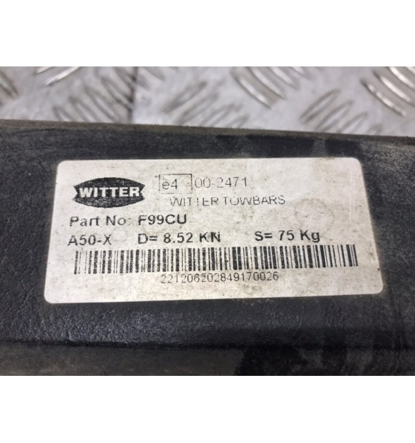 Прицепное устройство (фаркоп) бу для Ford Focus 2 1.6 i,  2009 г.
