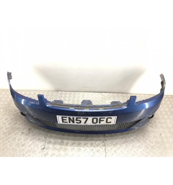 Бампер передний бу для Ford Fiesta 5 1.4i,  2007 г.
