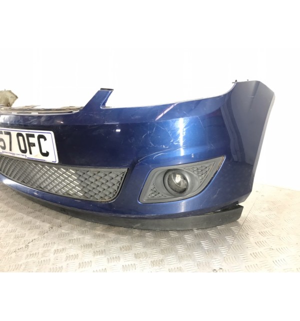 Бампер передний бу для Ford Fiesta 5 1.4i,  2007 г.
