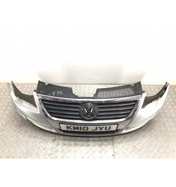 Бампер передний бу для Volkswagen Passat B6 2.0 TDi,  2010 г.