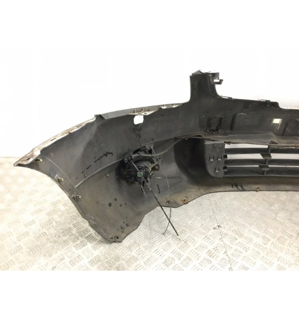 Бампер передний бу для Nissan Qashqai  1.5 DCi,  2009 г.