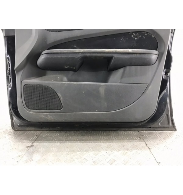 Дверь передняя правая бу для Ford Focus 2 1.6 i,  2007 г.