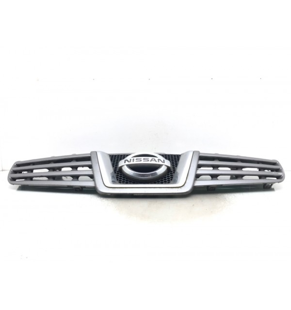 Решетка радиатора бу для Nissan Qashqai  1.5 DCi,  2009 г.