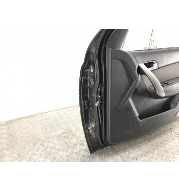 Дверь передняя правая бу для Chevrolet Aveo  1.4 i,  2009 г.
