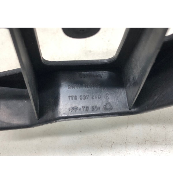 Крепление фары правой бу для Volkswagen Touran  2.0 TDi,  2007 г.