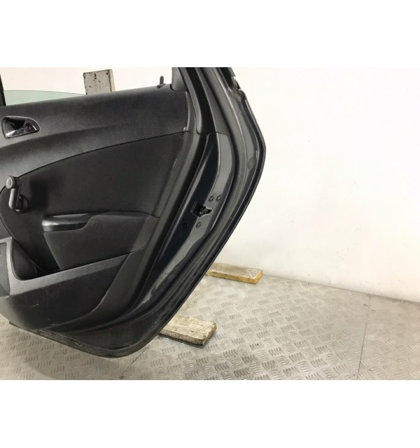 Дверь задняя правая бу для Opel Astra J 1.4 i,  2014 г.