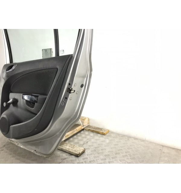 Дверь задняя правая бу для Opel Corsa D 1.3 CDTi,  2009 г.