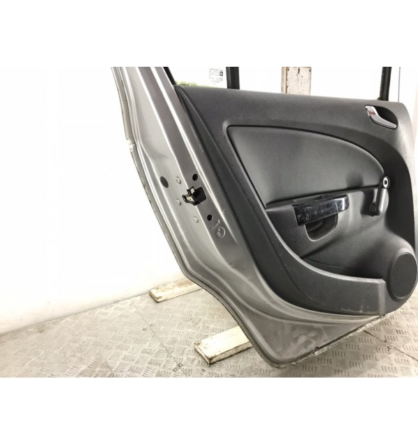 Дверь задняя левая бу для Opel Corsa D 1.4 i,  2008 г.