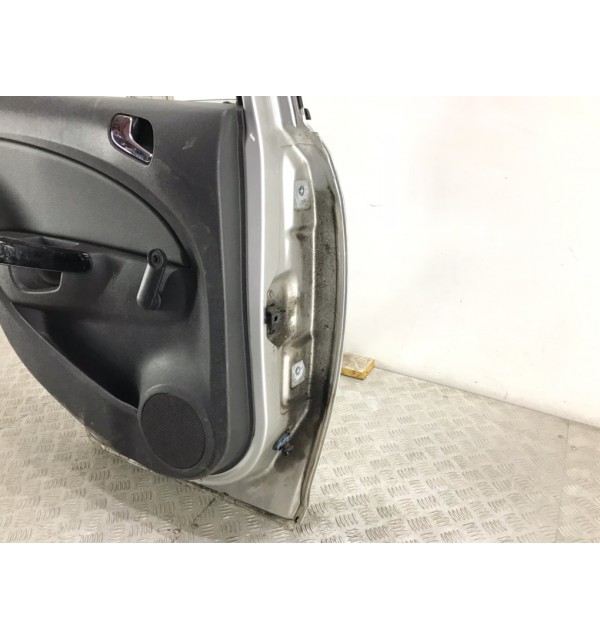 Дверь задняя левая бу для Opel Corsa D 1.4 i,  2008 г.