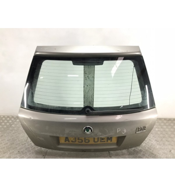 Крышка багажника бу для Skoda Fabia  1.2 i,  2006 г.