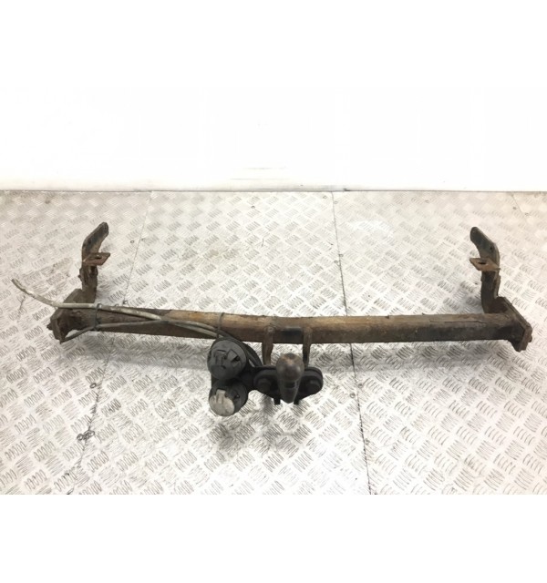 Прицепное устройство (фаркоп) бу для Peugeot 207 SW 1.6 HDi,  2007 г.