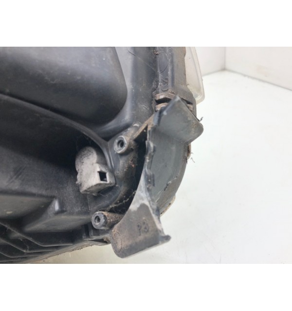 Фара левая бу для Citroen C5  2.0 HDi,  2008 г.