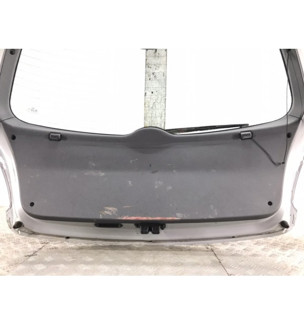 Крышка багажника бу для Kia Rio 2 1.4 i,  2008 г.