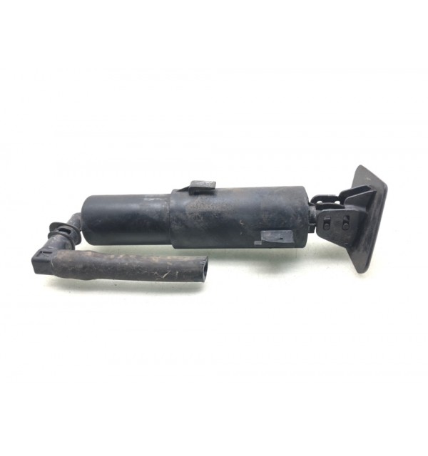 Форсунка омывателя фар бу для BMW 3 E90/E91/E92/E93 2.0i,  2005 г.