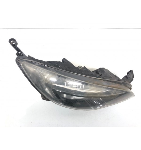 Фара правая бу для Opel Astra J 1.6 i,  2009 г.