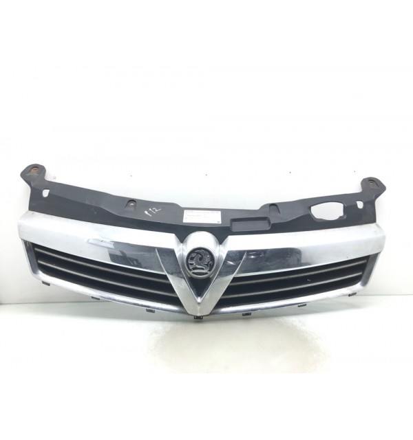 Решетка радиатора бу для Opel Astra H 1.7 CDTi,  2009 г.