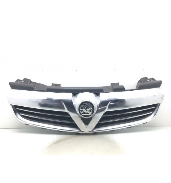 Решетка радиатора бу для Opel Zafira B 1.9 CDTi,  2010 г.