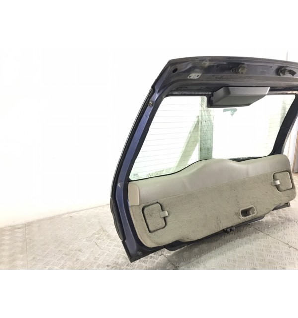 Крышка багажника бу для Volvo V40  1.9 DCi,  2003 г.