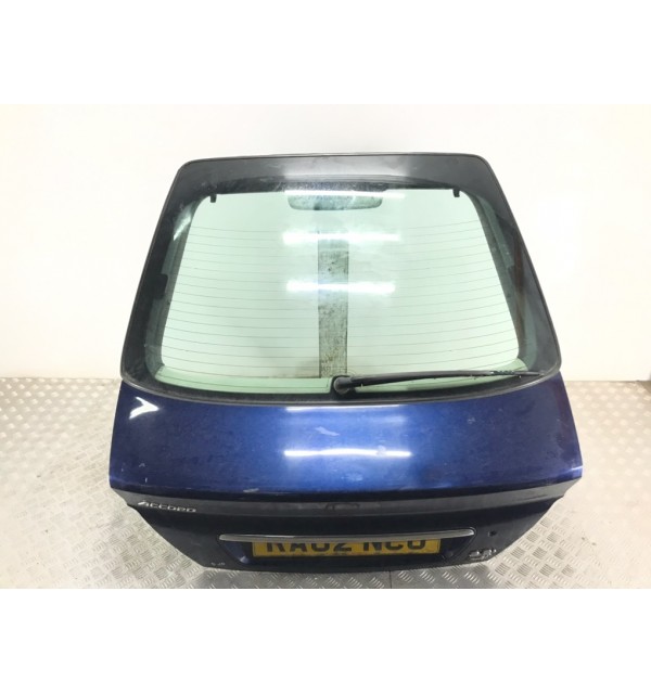 Крышка багажника бу для Honda Accord 6 2.3 i,  2002 г.