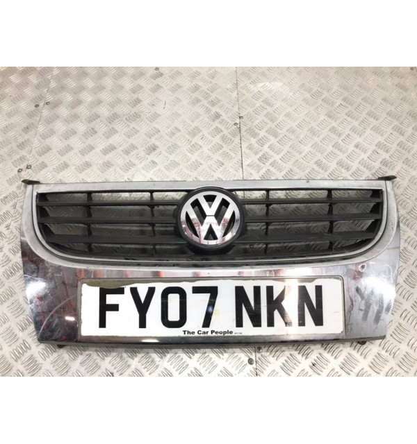 Решетка радиатора бу для Volkswagen Touran  2.0 TDi,  2007 г.
