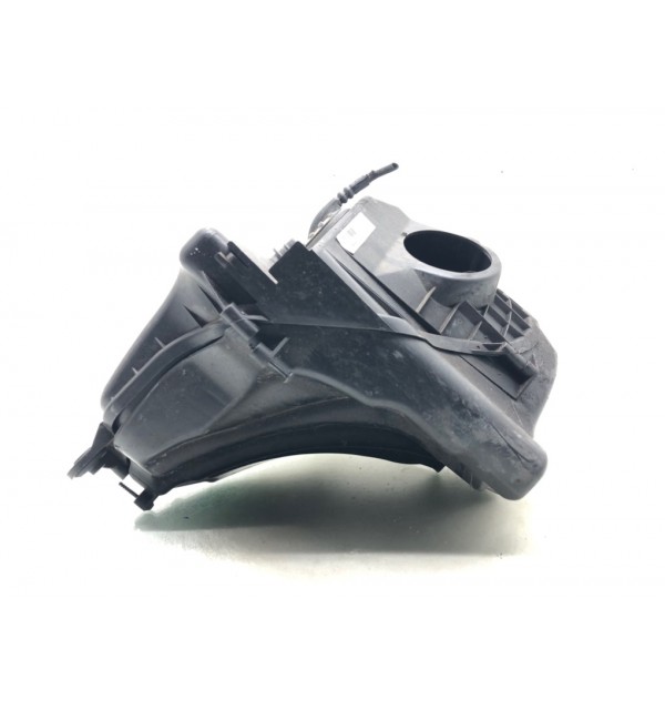 Корпус воздушного фильтра бу для BMW 3 E90/E91/E92/E93 2.0 i,  2005 г.