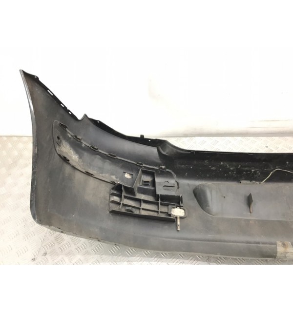 Бампер задний бу для Peugeot 307  2.0 i,  2004 г.