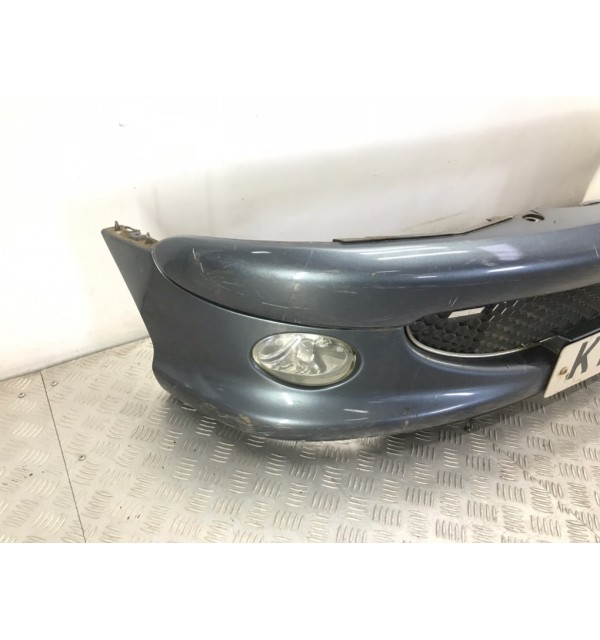 Бампер передний бу для Peugeot 206  1.6 HDi,  2006 г.