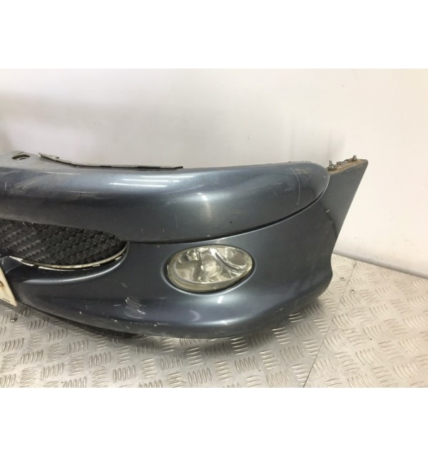 Бампер передний бу для Peugeot 206  1.6 HDi,  2006 г.