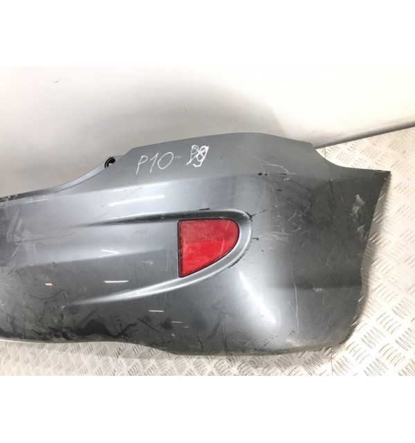 Бампер задний бу для Honda Civic 7 1.6 i,  2004 г.