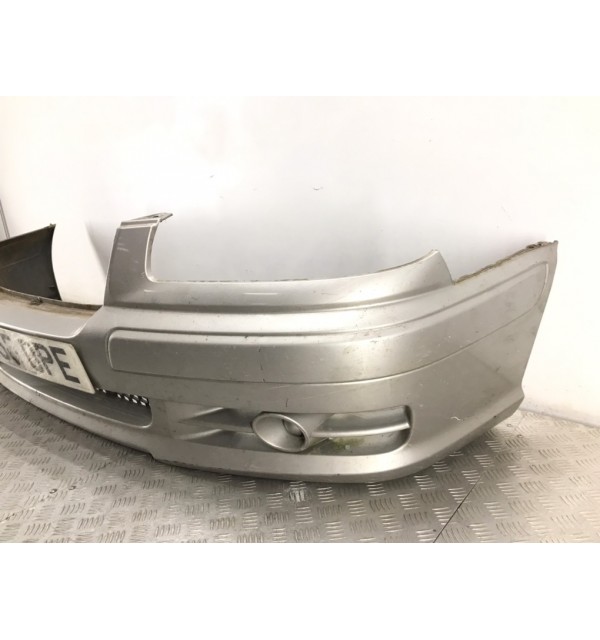 Бампер передний бу для Hyundai Trajet  2.0 CRDi,  2005 г.