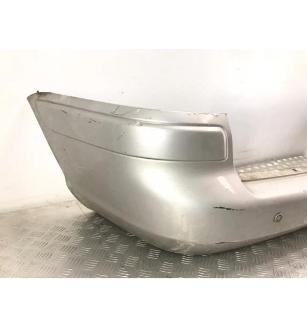 Бампер задний бу для Hyundai Trajet  2.0 CRDi,  2005 г.