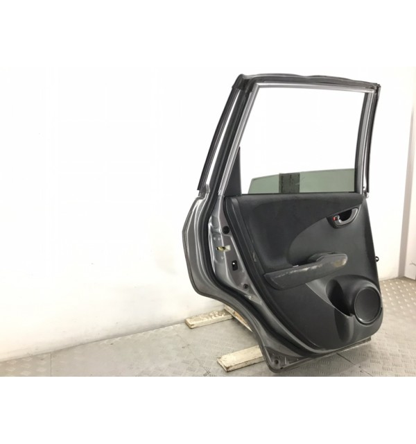 Дверь задняя левая бу для Honda Jazz 2 1.3 i,  2010 г.