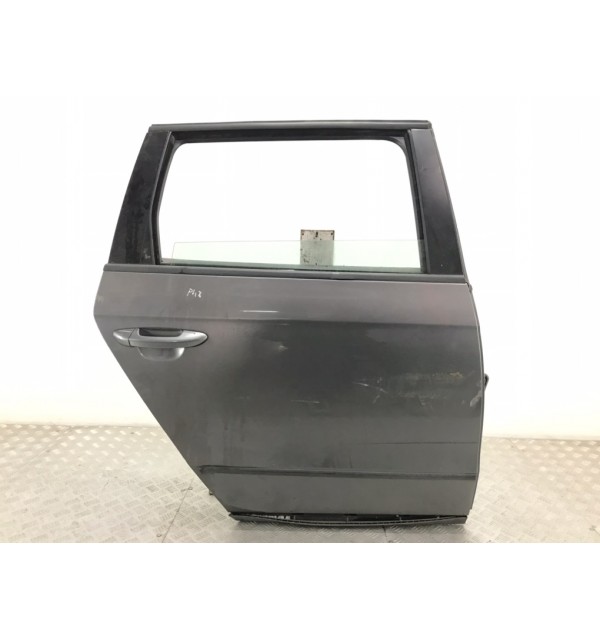 Дверь задняя правая бу для Volkswagen Passat B6 2.0 TDi,  2007 г.