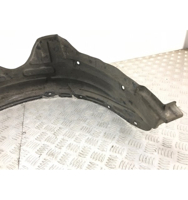 Защита арок передняя правая (подкрылок) бу для Toyota Yaris P1 1.4 D-4D,  2004 г.