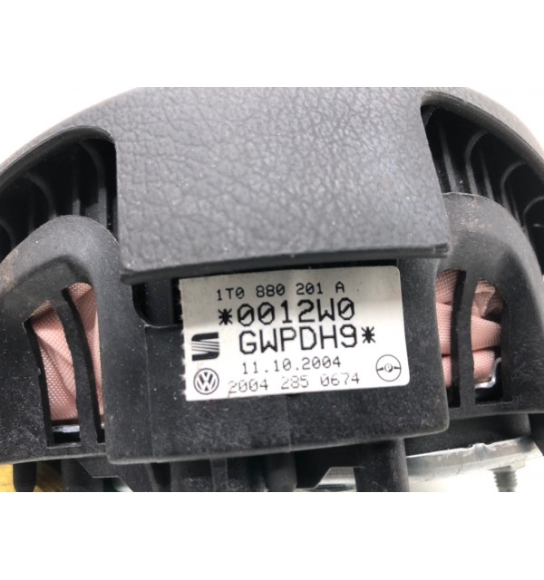 Подушка безопасности водителя бу для Volkswagen Polo  1.2 i,  2004 г.