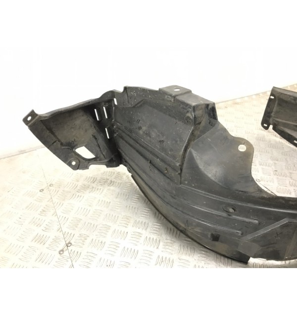 Защита арок передняя левая (подкрылок) бу для Honda CR-V  2.0 i,  2005 г.