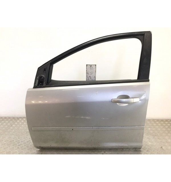 Дверь передняя левая бу для Ford Focus 2 1.8 i,  2007 г.