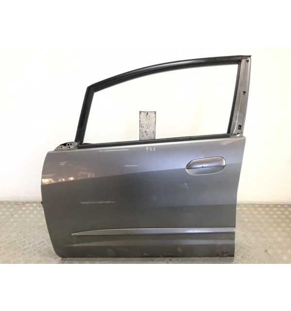 Дверь передняя левая бу для Honda Jazz 2 1.3 i,  2010 г.